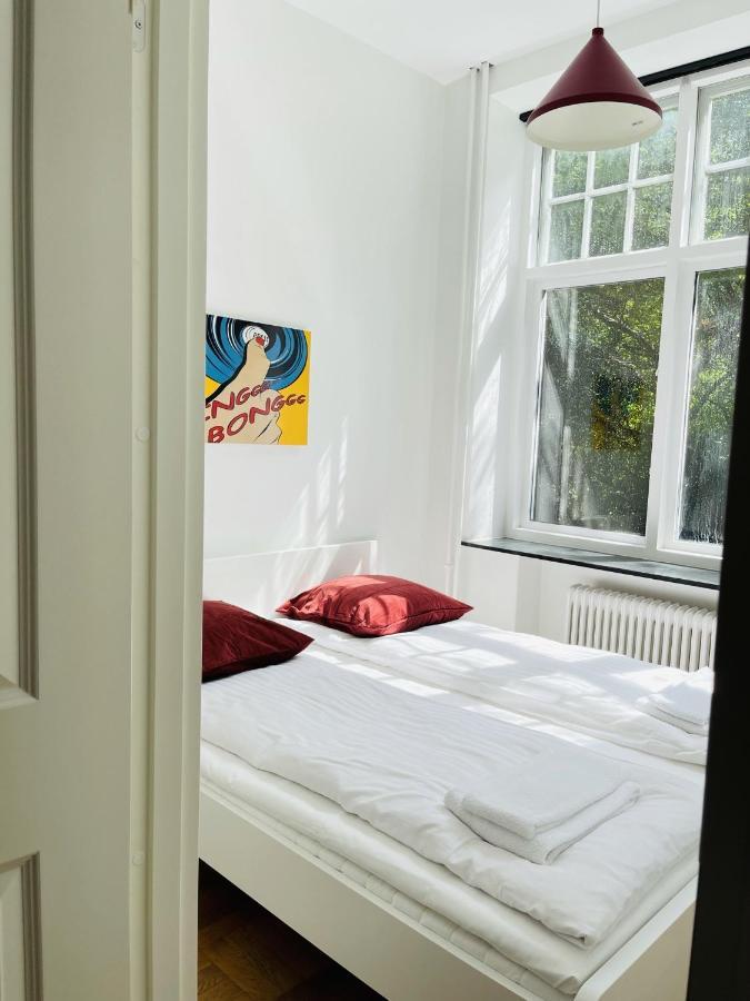 Aday - Aalborg Mansion - Open Bright Apartment With Garden Exterior foto